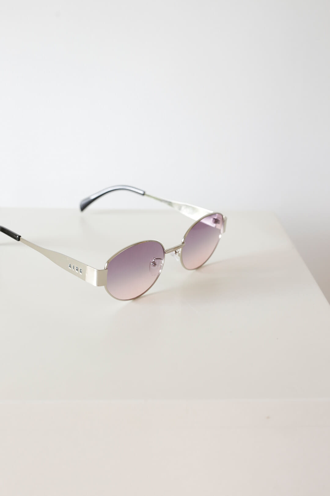 METAL ROUND SUNNIES