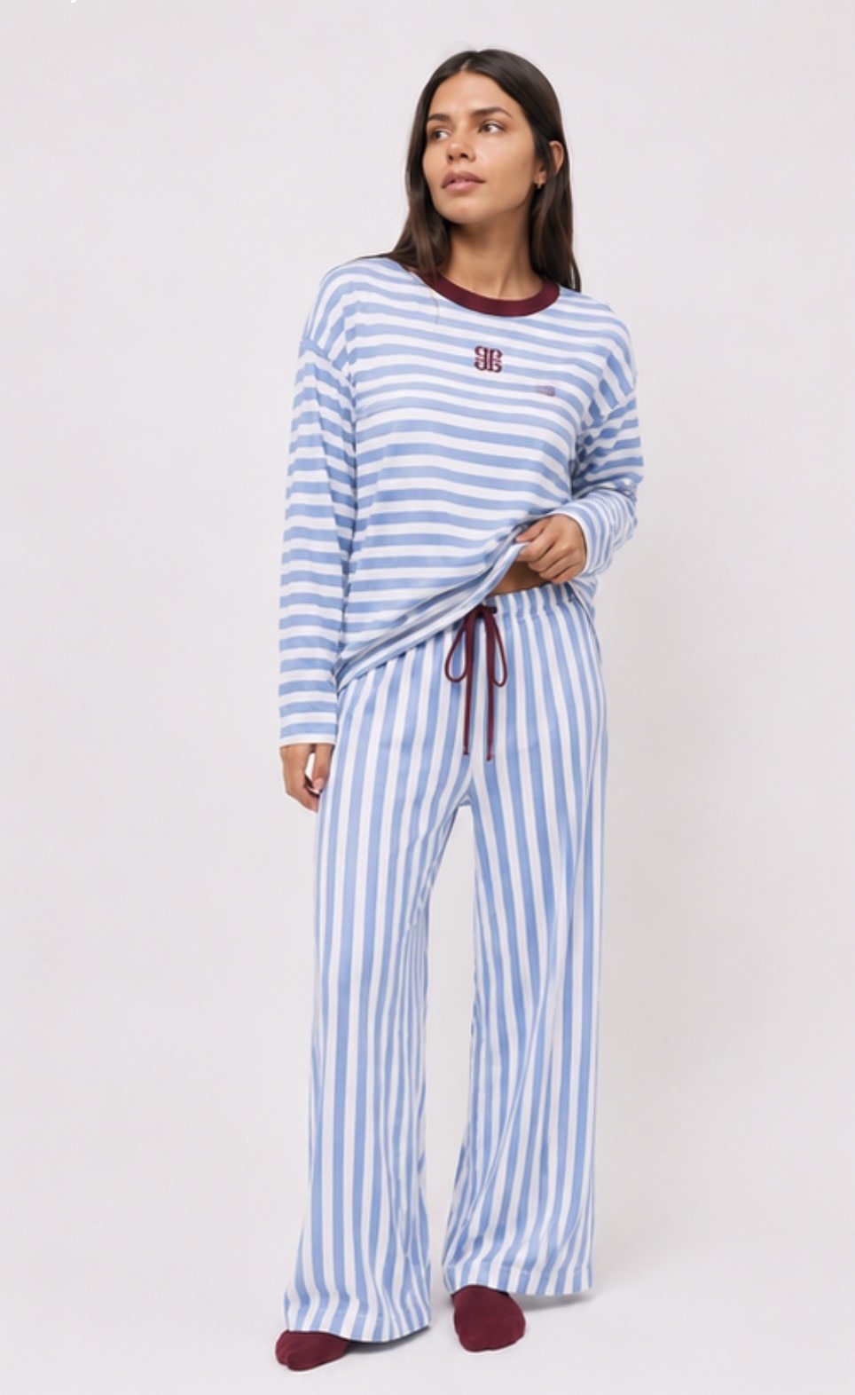 PIJAMA SET COMFY STRIPED