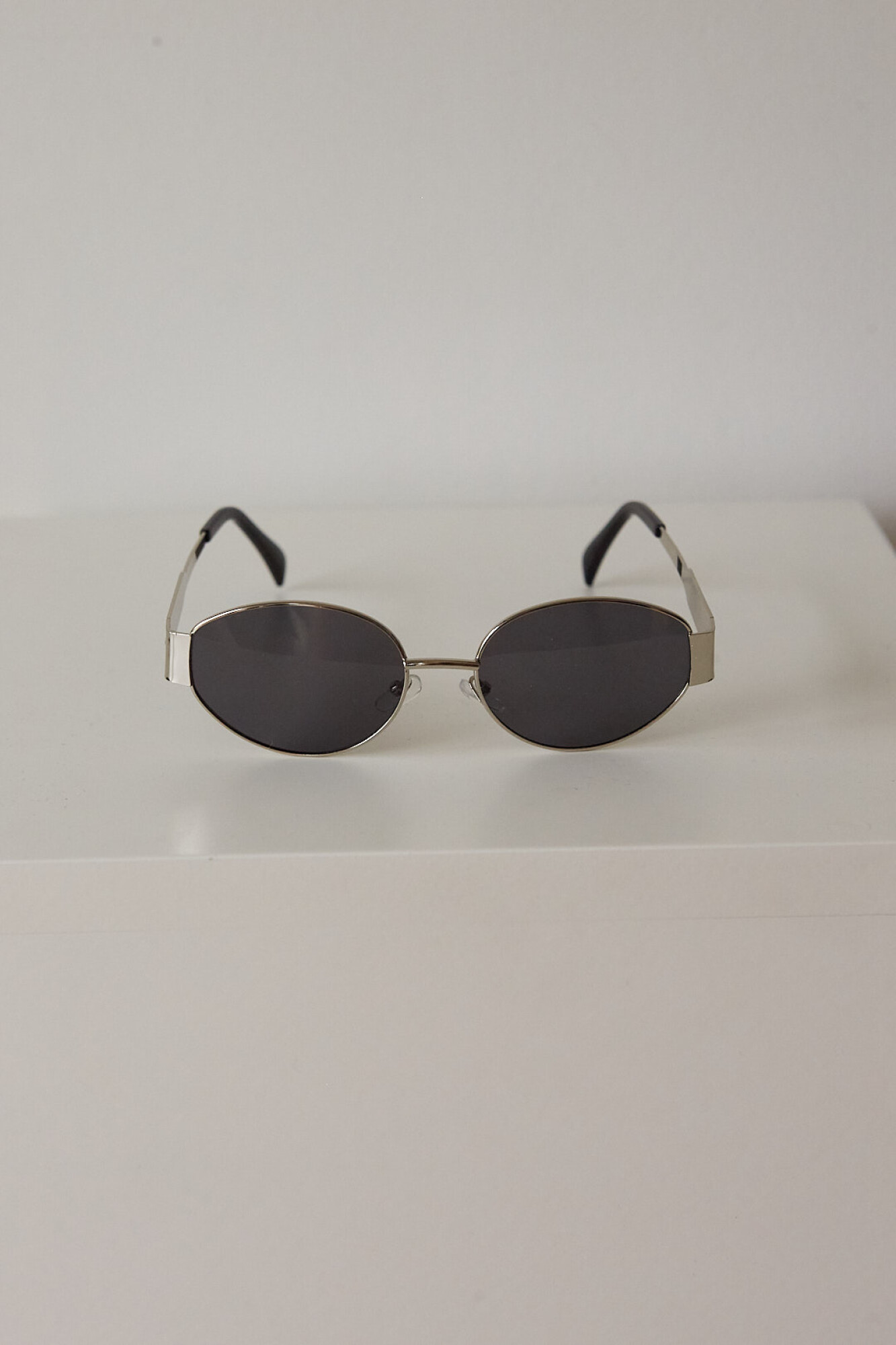 METAL ROUND SUNNIES