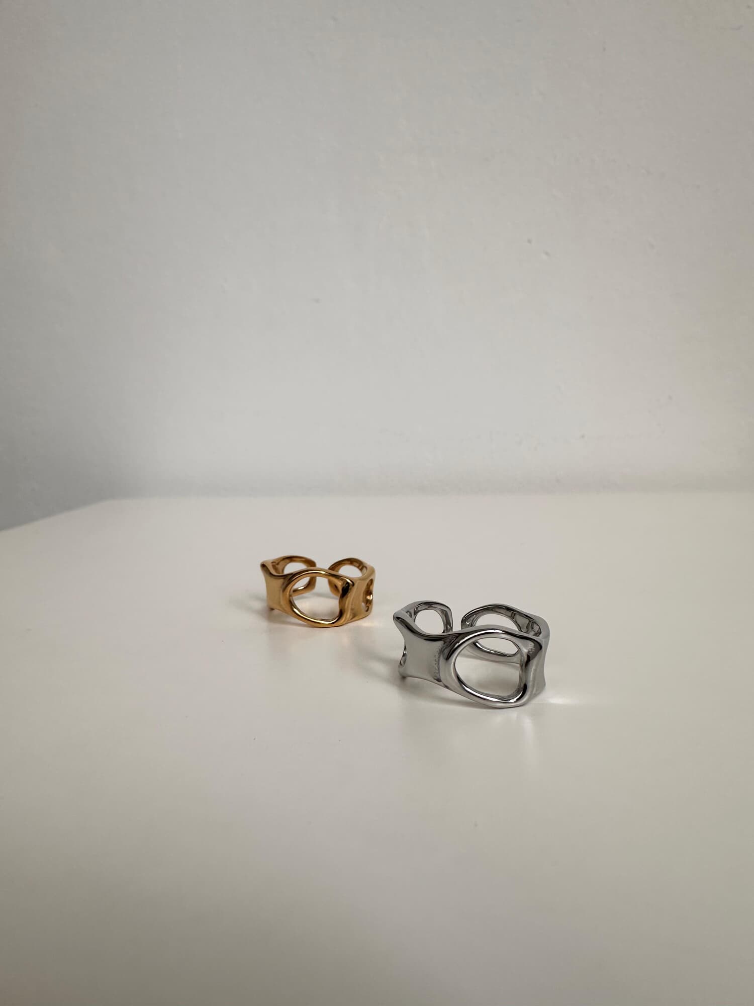 ANILLO NEW HOLEY