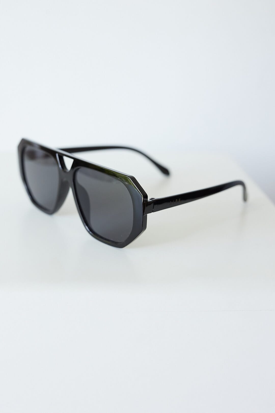 MADOX SUNNIES