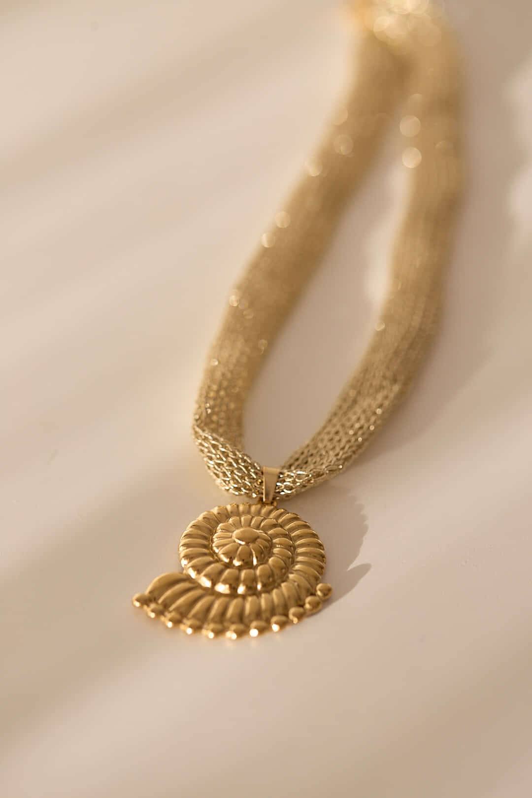 COLLAR CARACOLA