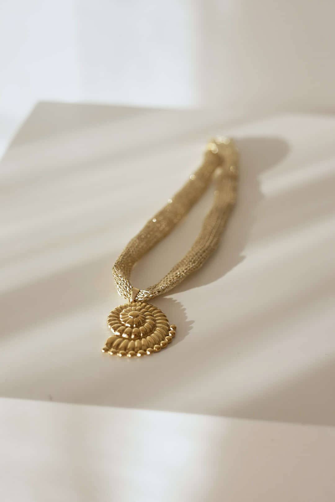 COLLAR CARACOLA