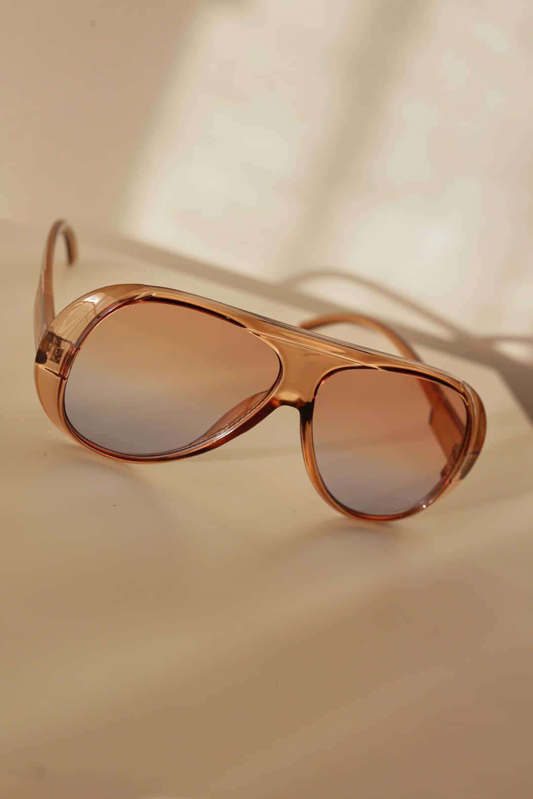 NINA SUNNIES