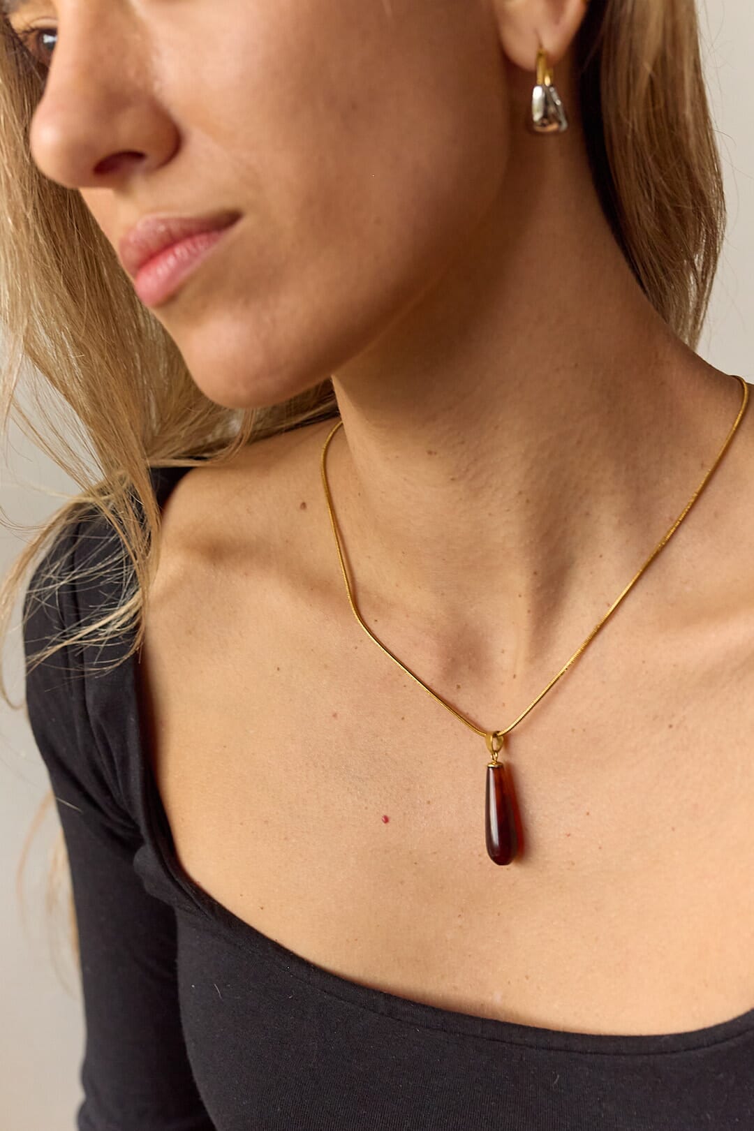 COLLAR GOTA STONE
