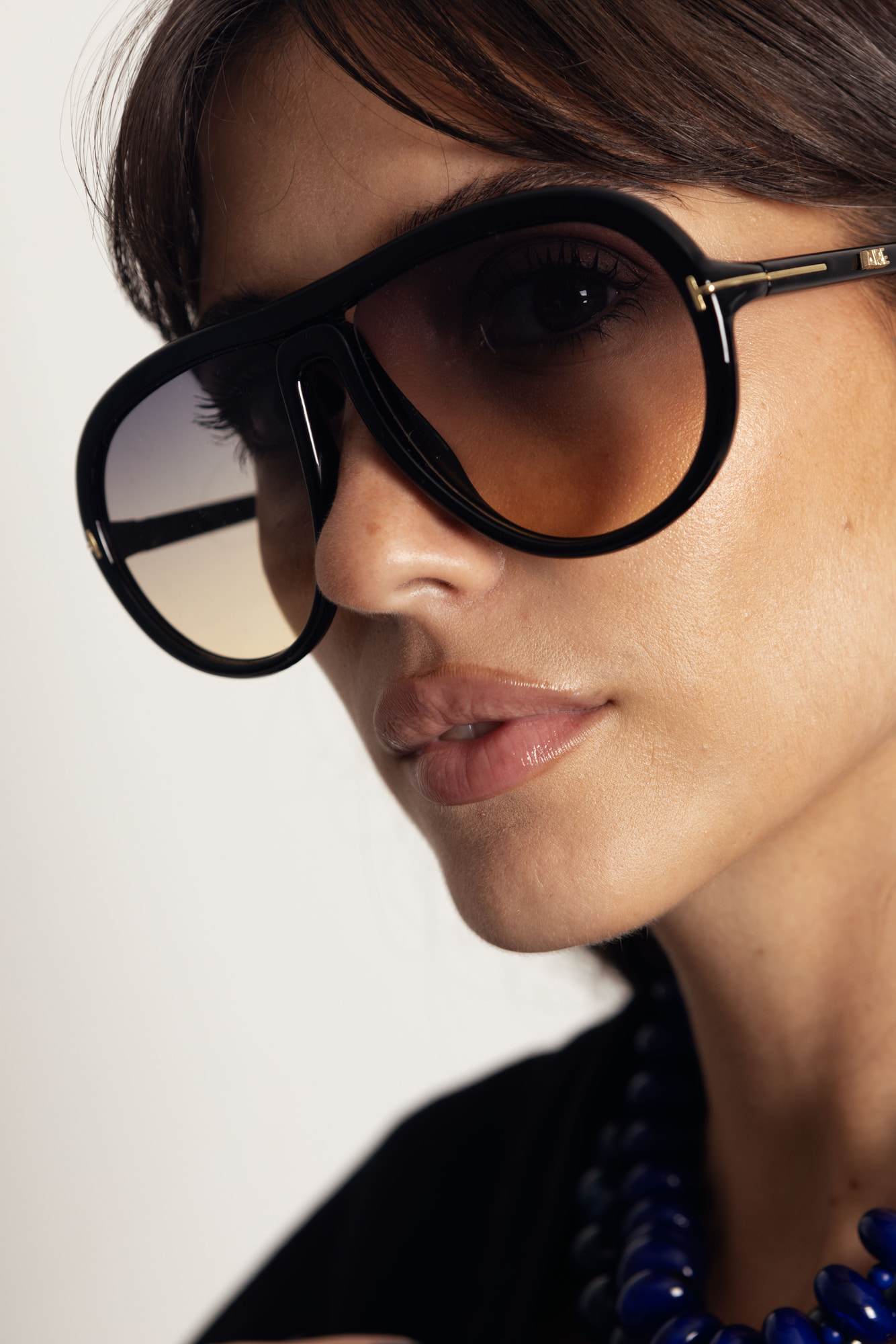 MARGOT SUNNIES