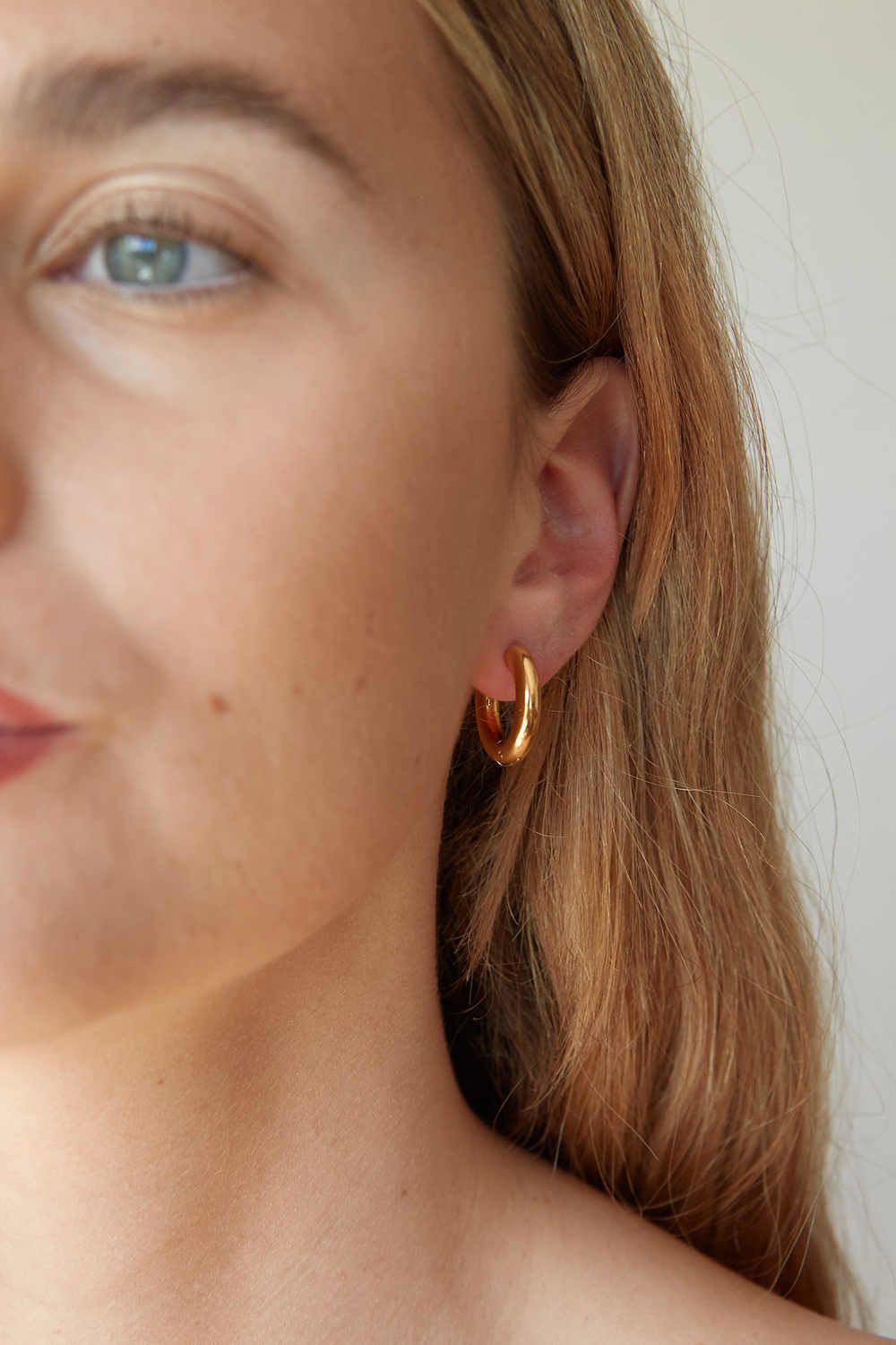 AROS BASIC BOLD 