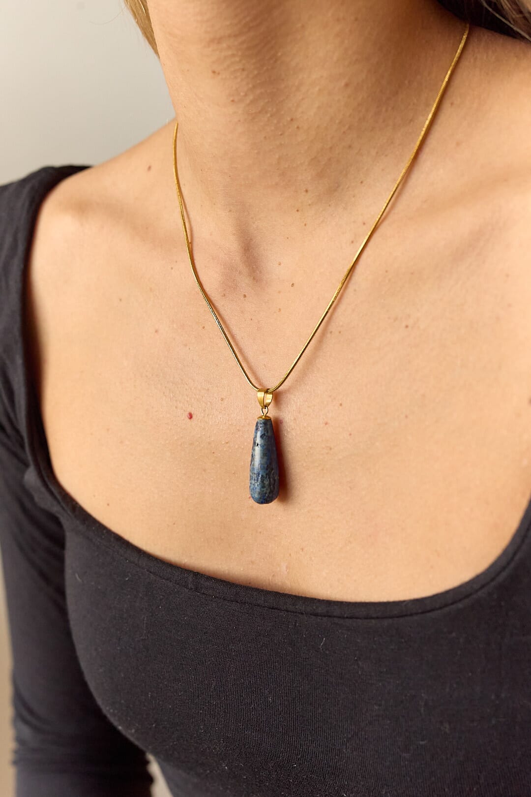 COLLAR GOTA STONE