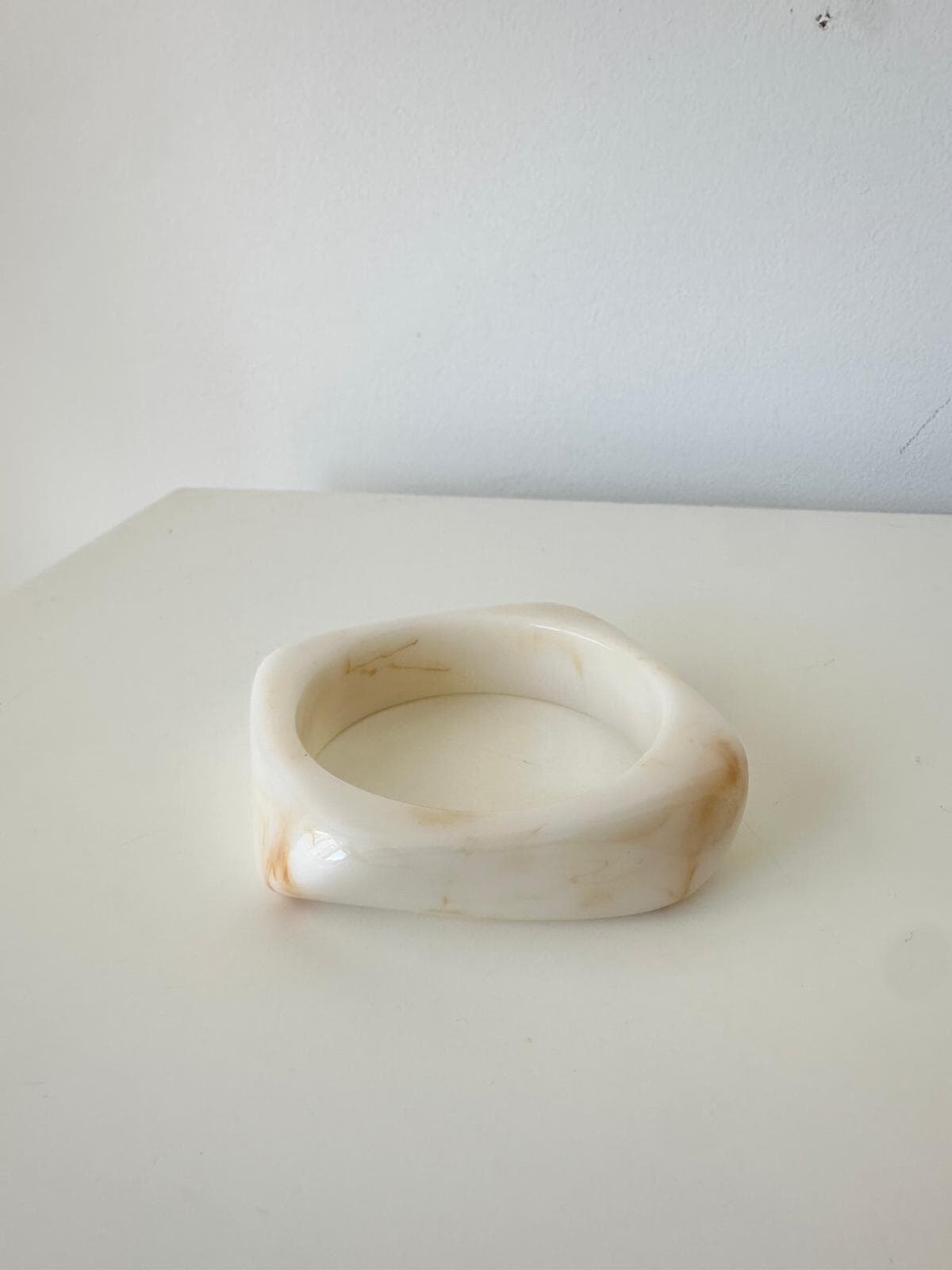 PULSERA ACRILICO ASSYMETRICAL
