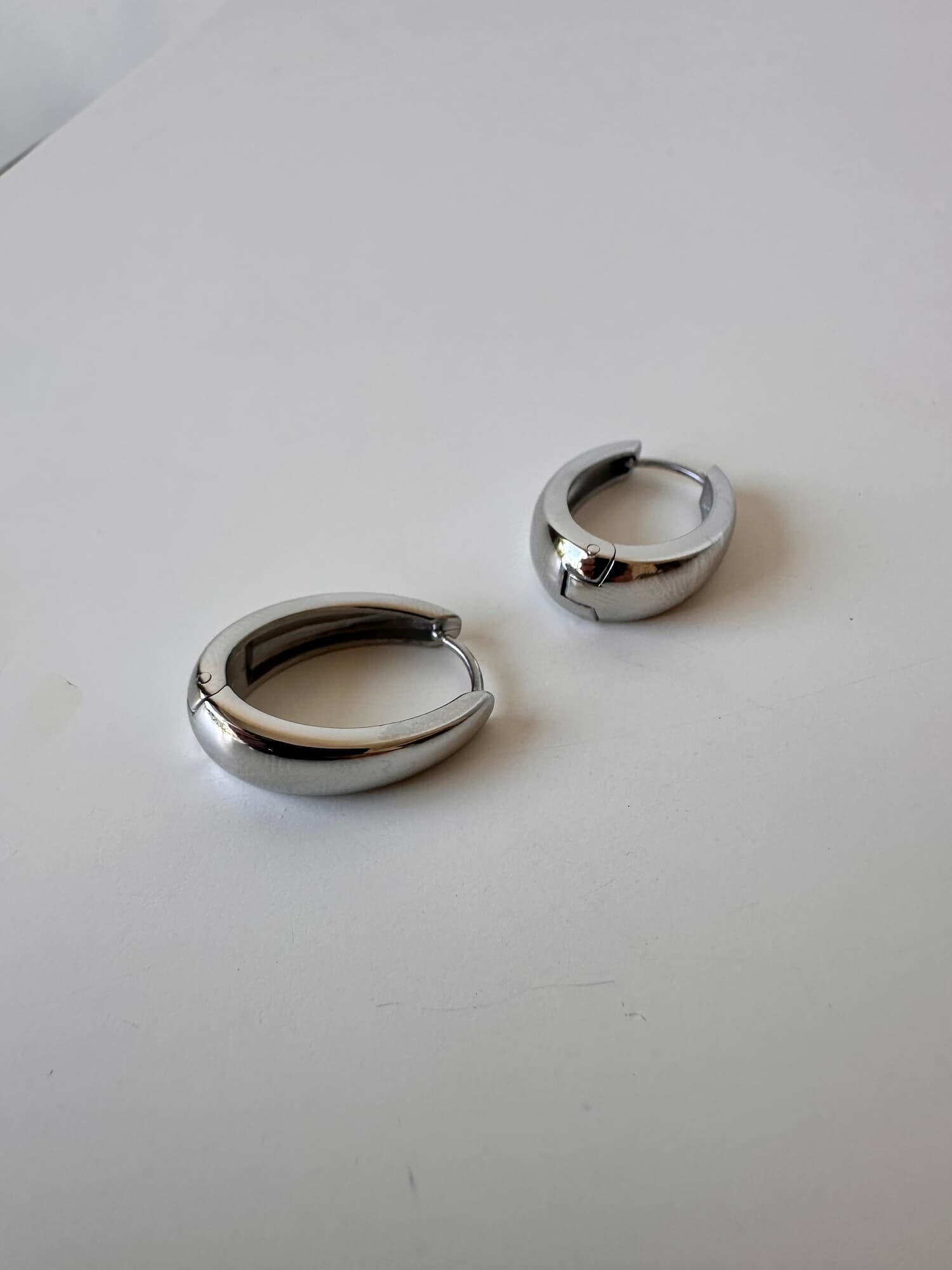 AROS OVAL