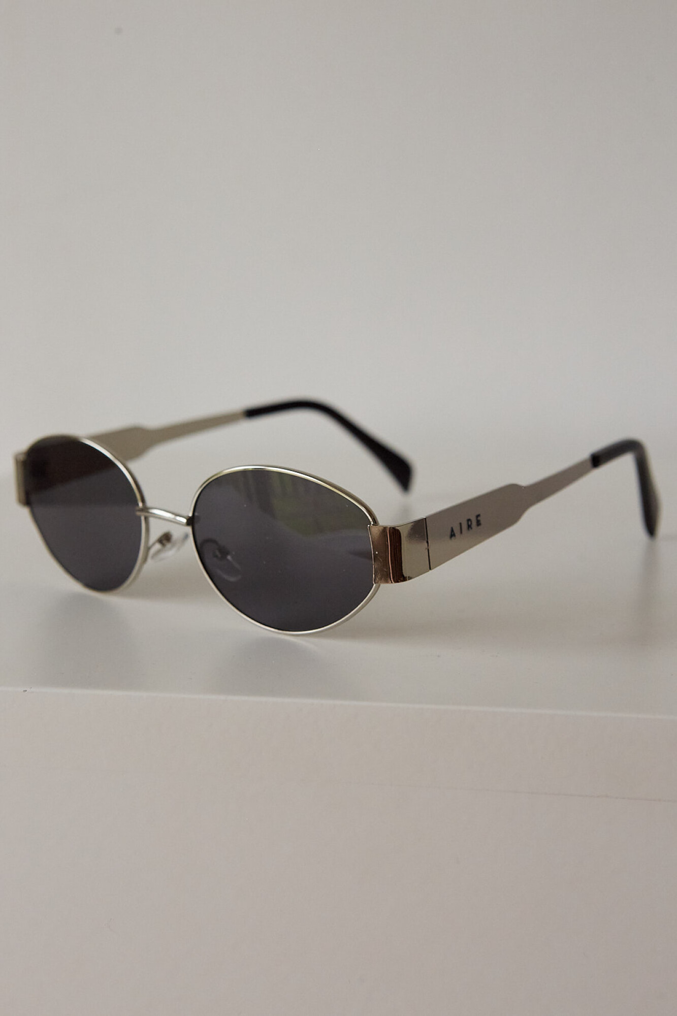 METAL ROUND SUNNIES