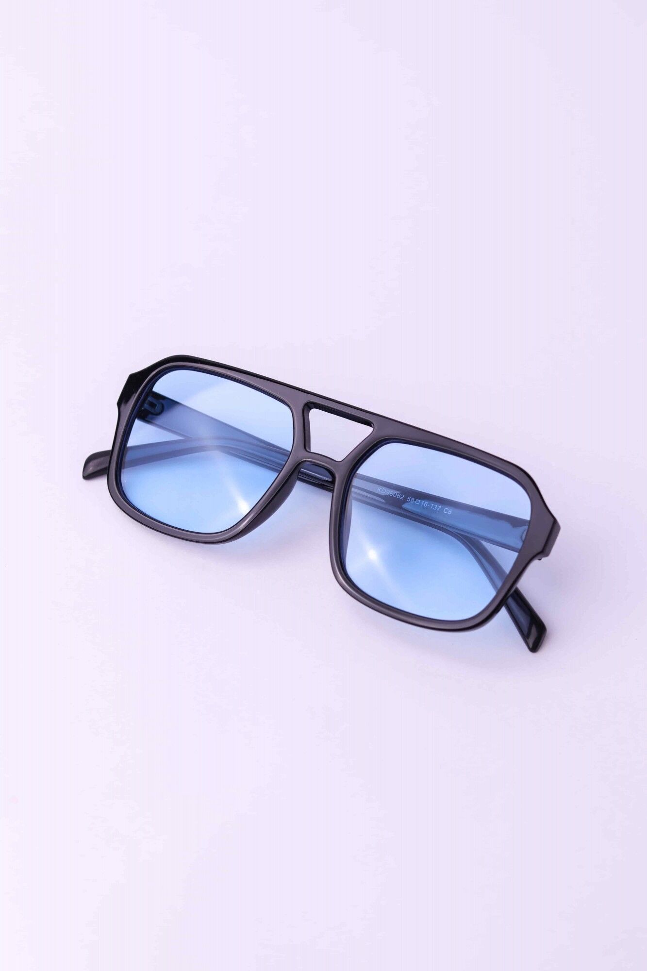 CYRUS SUNNIES