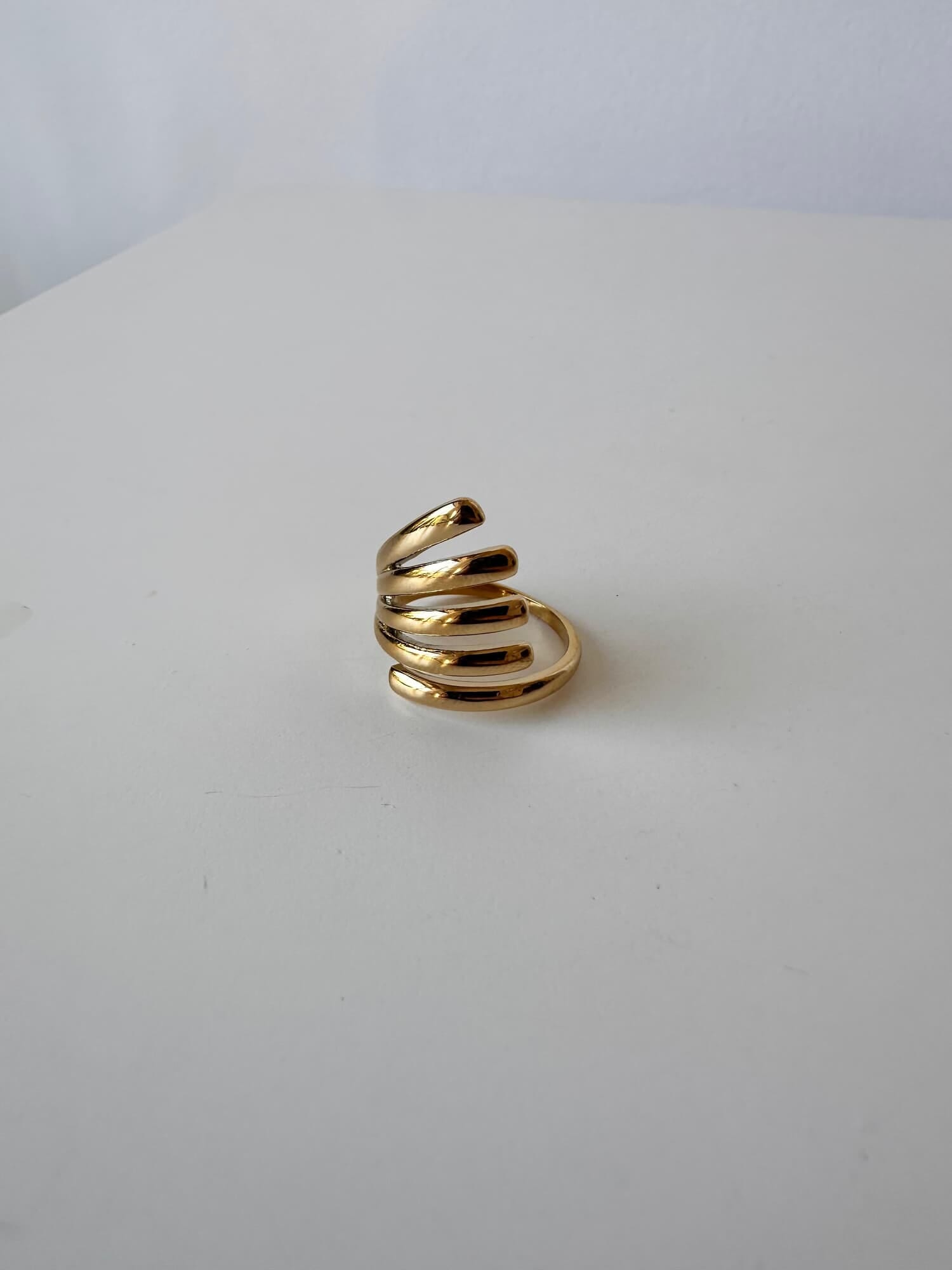 ANILLO WINGS