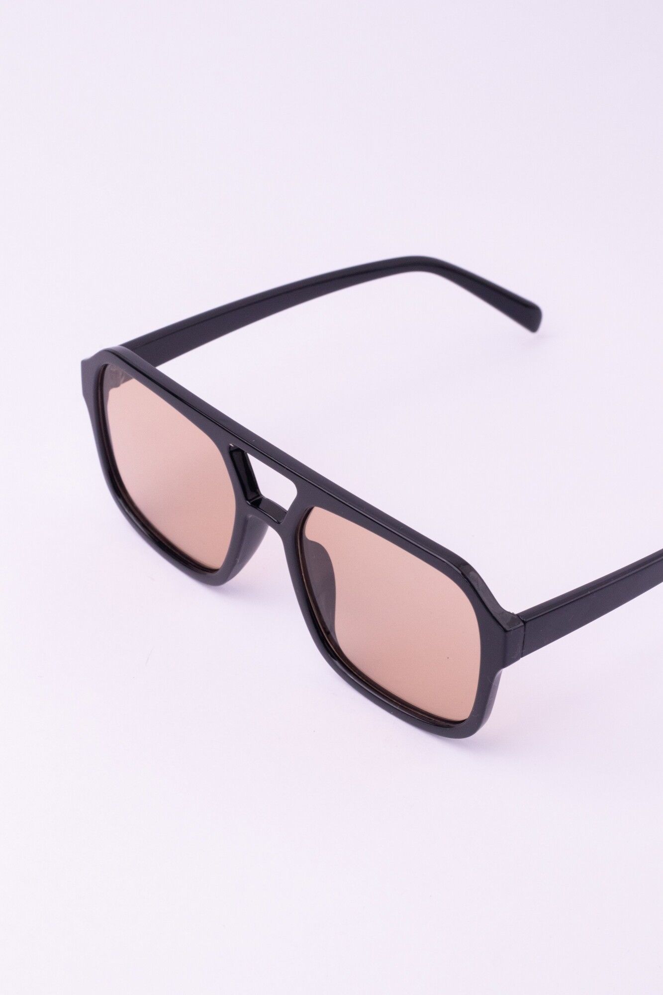 CYRUS SUNNIES