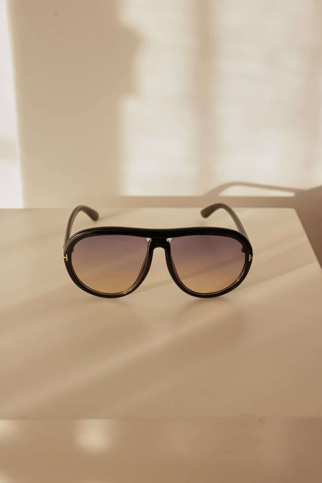 MARGOT SUNNIES