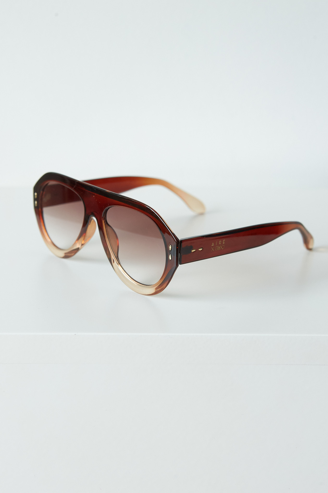 RAFAELA SUNNIES - AIRE X CRIADO