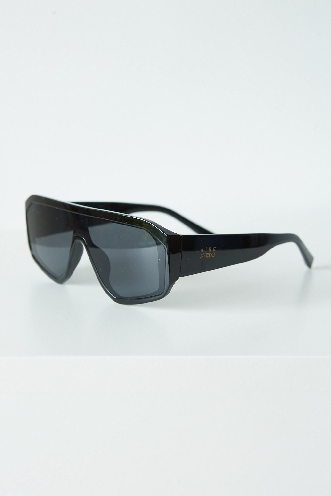 ALBA SUNNIES - AIRE X CRIADO