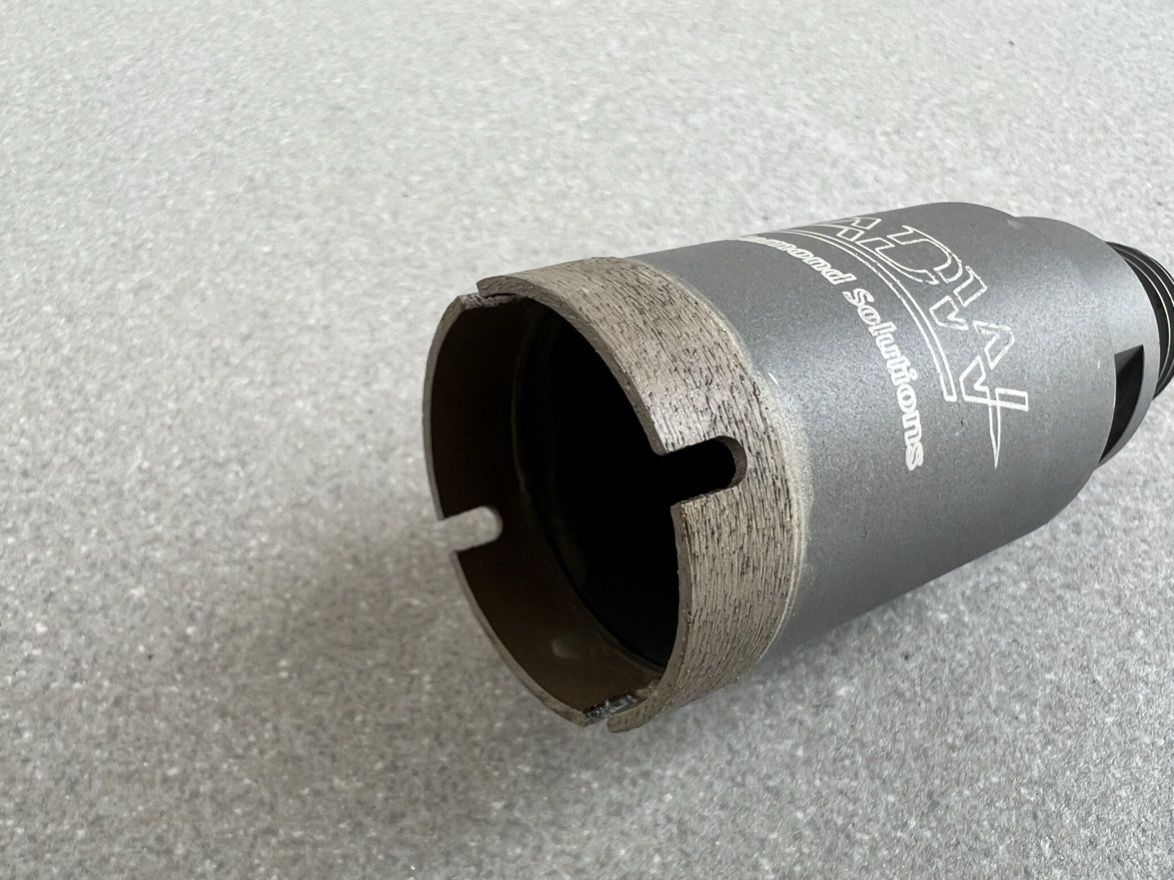 broca 35 mm dekton
