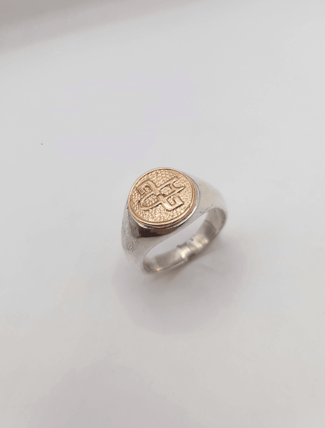Anillo Escribanía