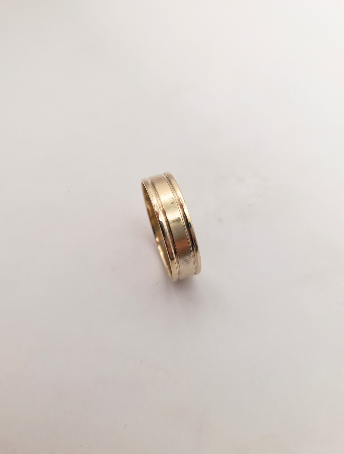 Alianzas Pompei en oro 18K