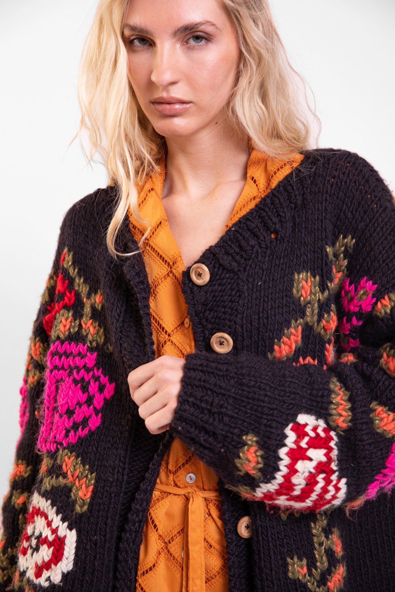 Cardigan Rose