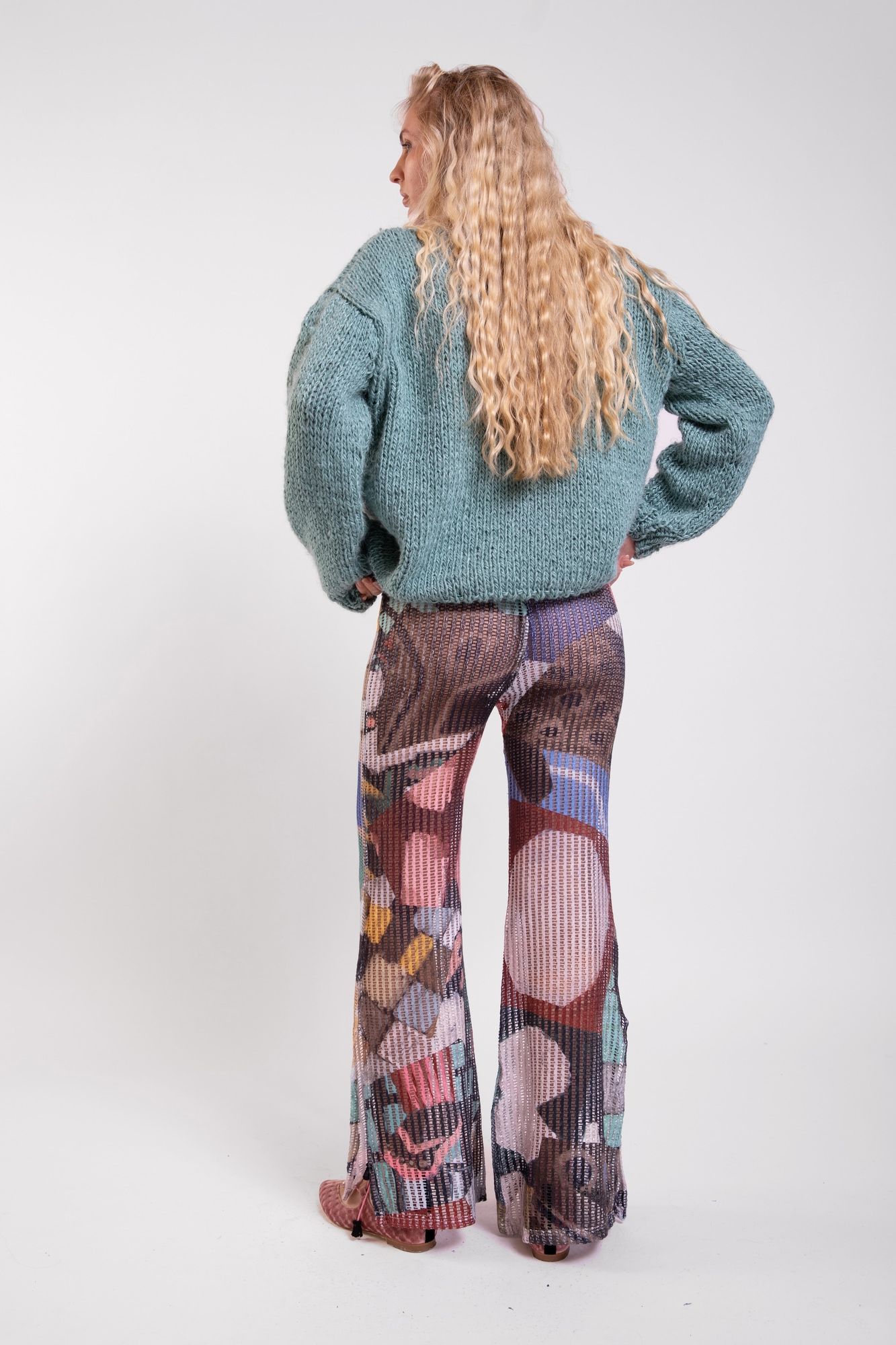 Sweater Whale