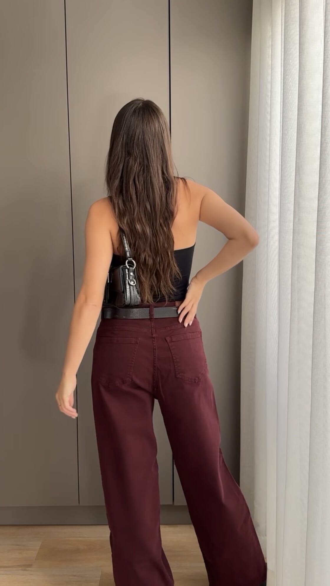 Wide leg