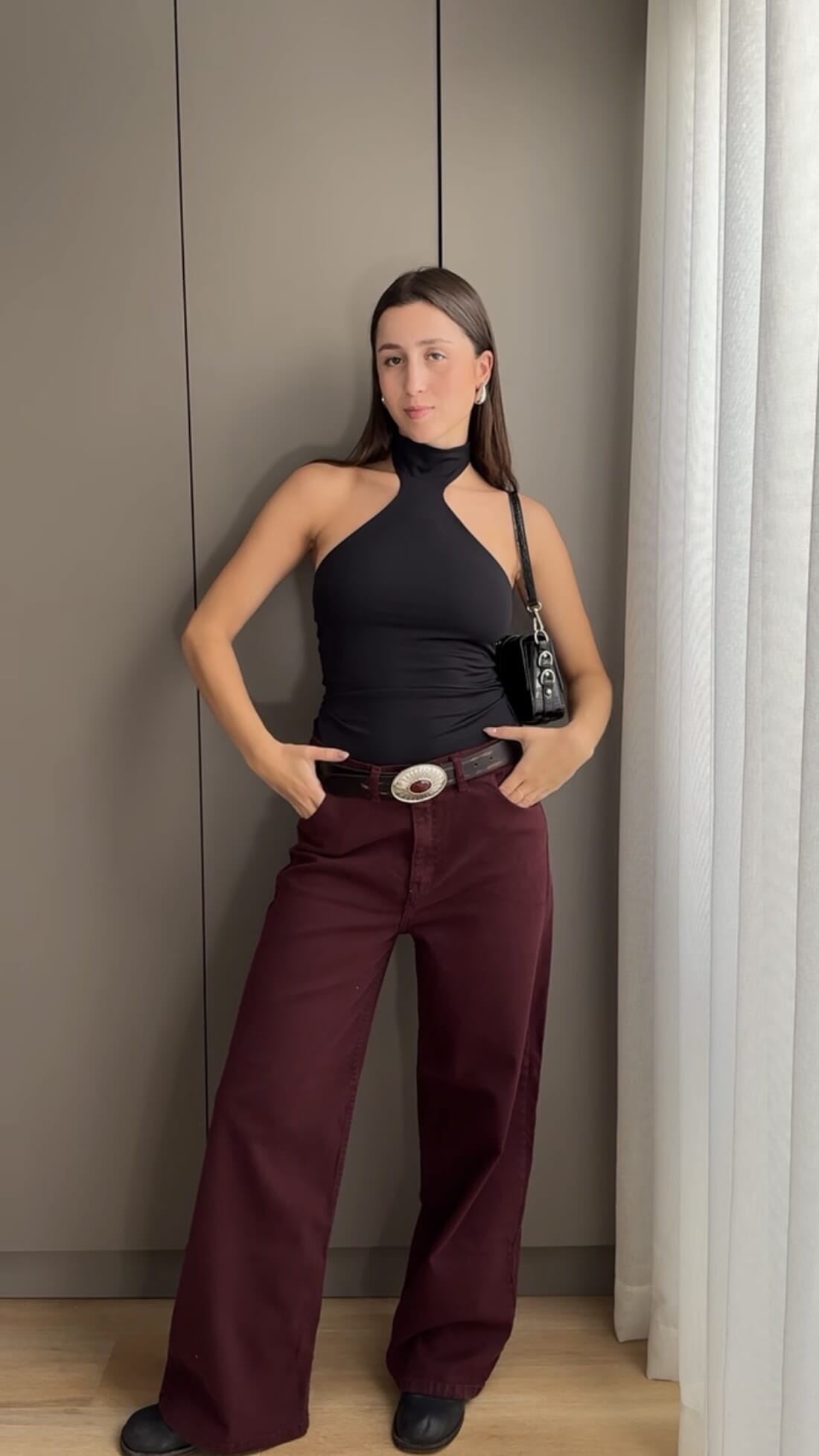Wide leg