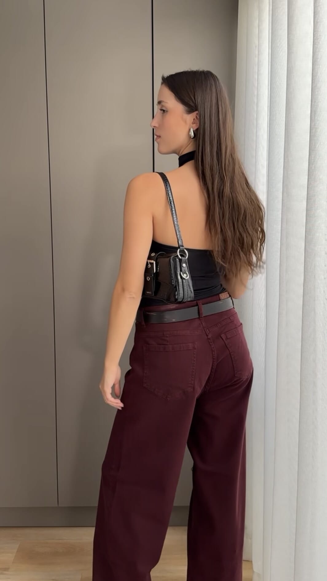 Wide leg