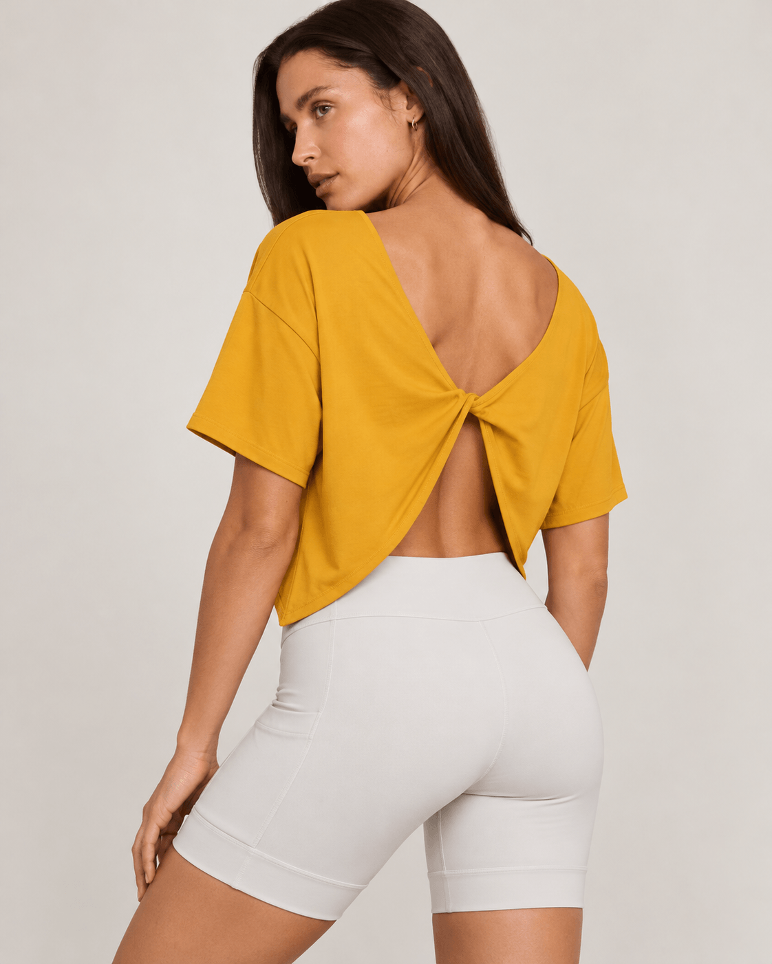 REMERA TWIST MOTION