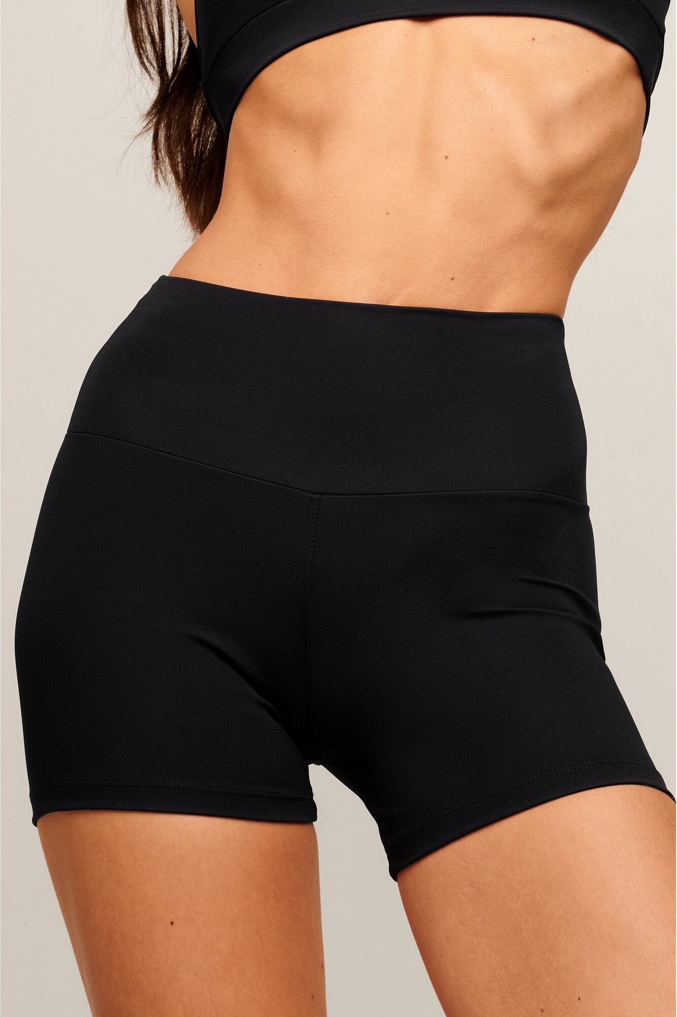 SHORT CLÁSICO SIN COSTURAS