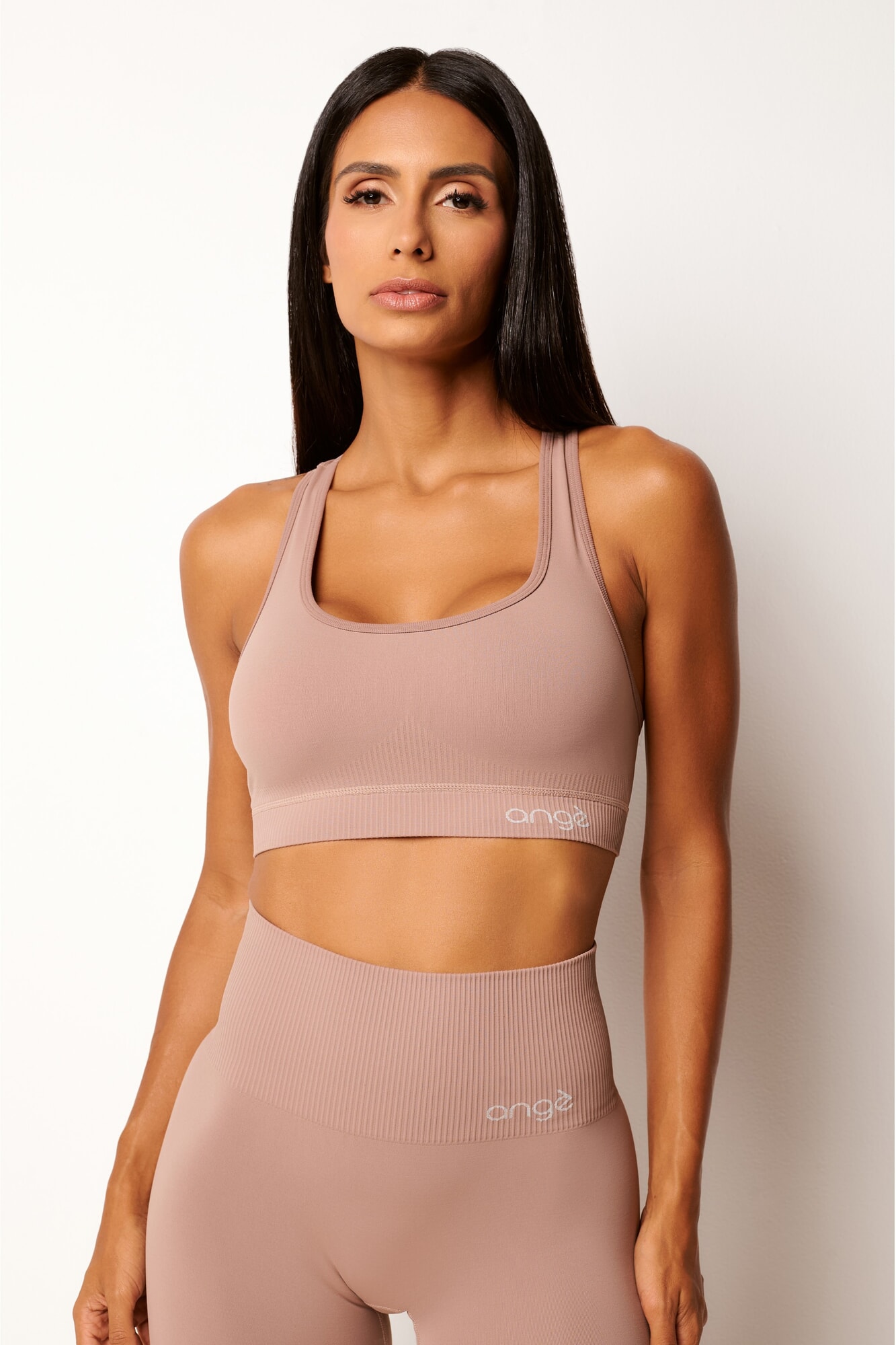 CONJUNTO CALZA Y TOP SEAMLESS ULTRA FIT