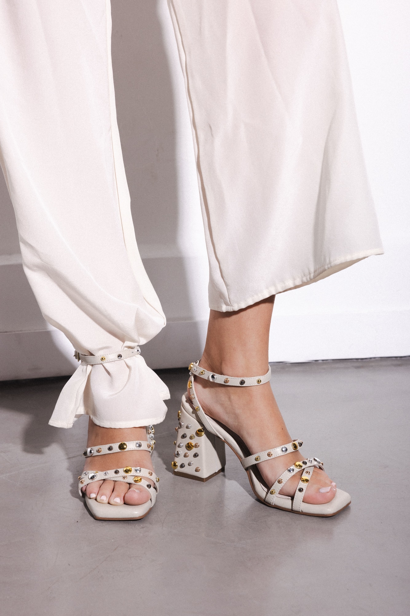 PRETTY PUNK HEELS