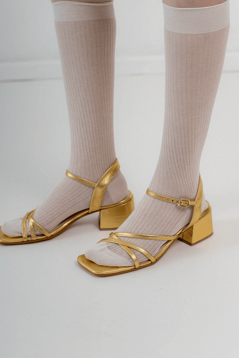 SANDALIA CROSS