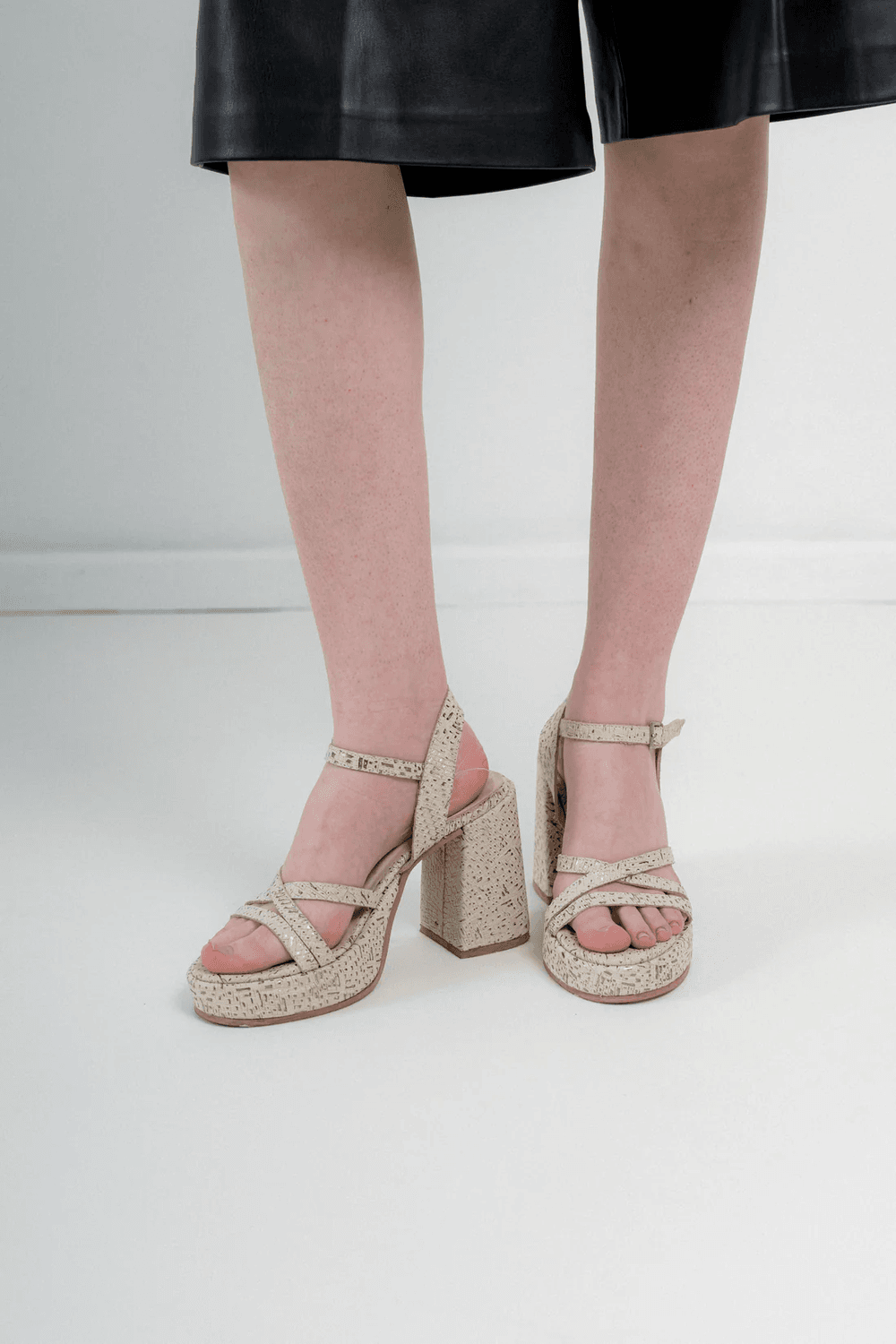 COMFY CHIC