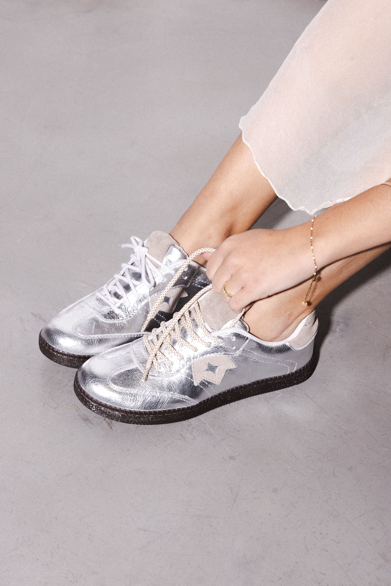 BRIDAL LOW CROWN SNEAKER X MARTI 