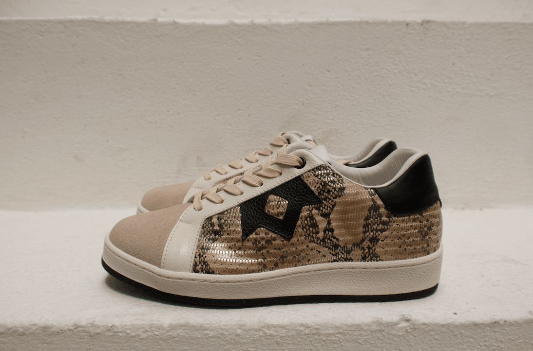 LOW CROWN SNEAKERS