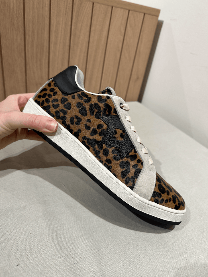 LOW CROWN SNEAKERS
