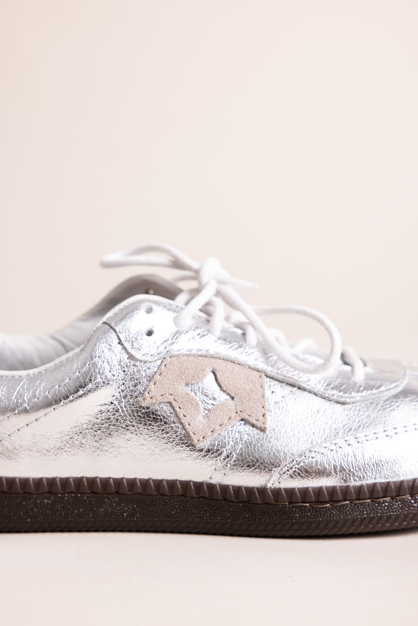 BRIDAL LOW CROWN SNEAKER X MARTI 