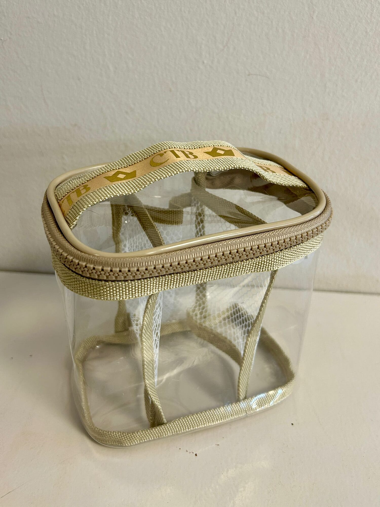 TRAVEL MINI NECESSAIRE