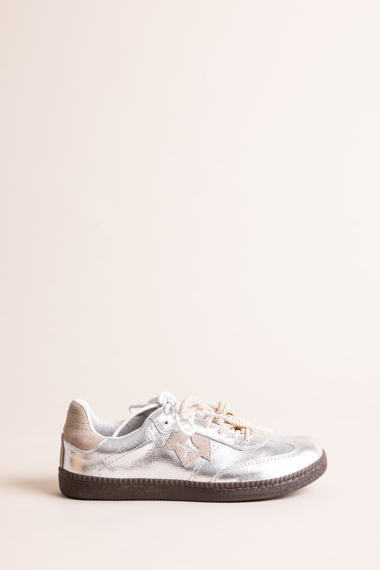 BRIDAL LOW CROWN SNEAKER X MARTI 