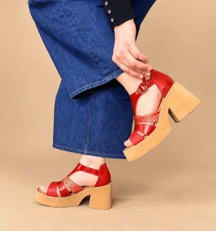 VALDEZ SHOES Sandalias