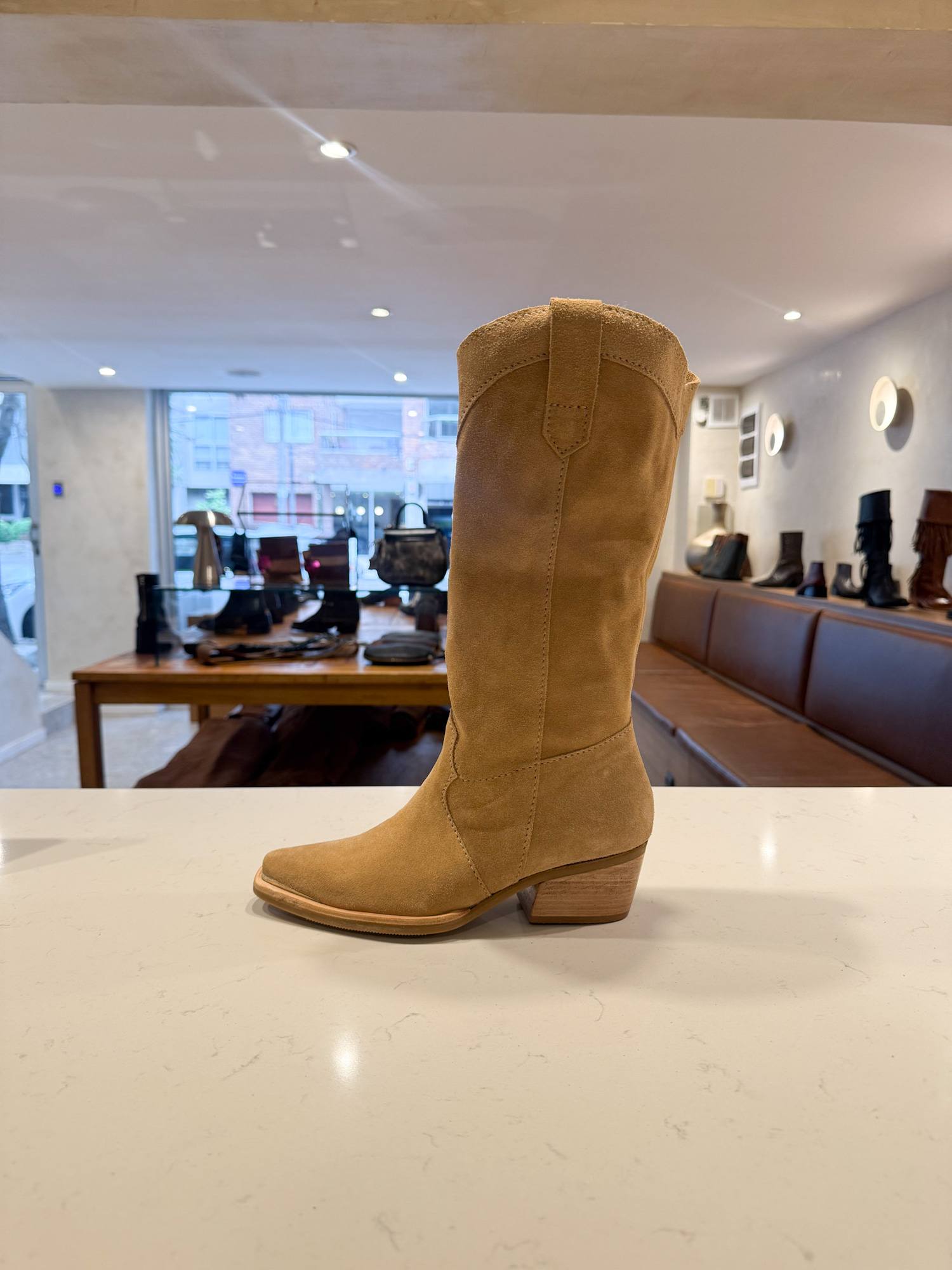 BOTA 4 EN 1