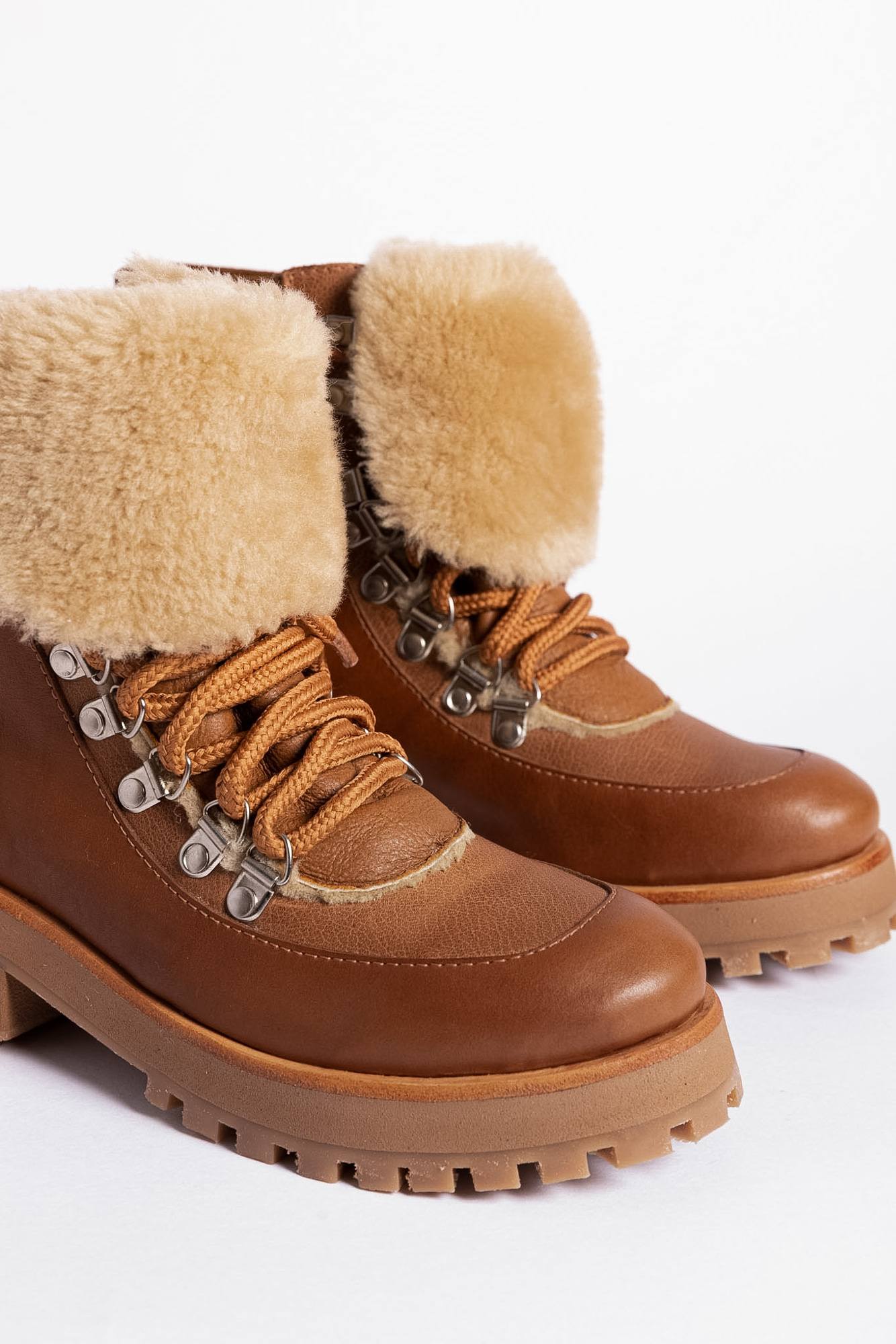 BORCEGO ALASKA