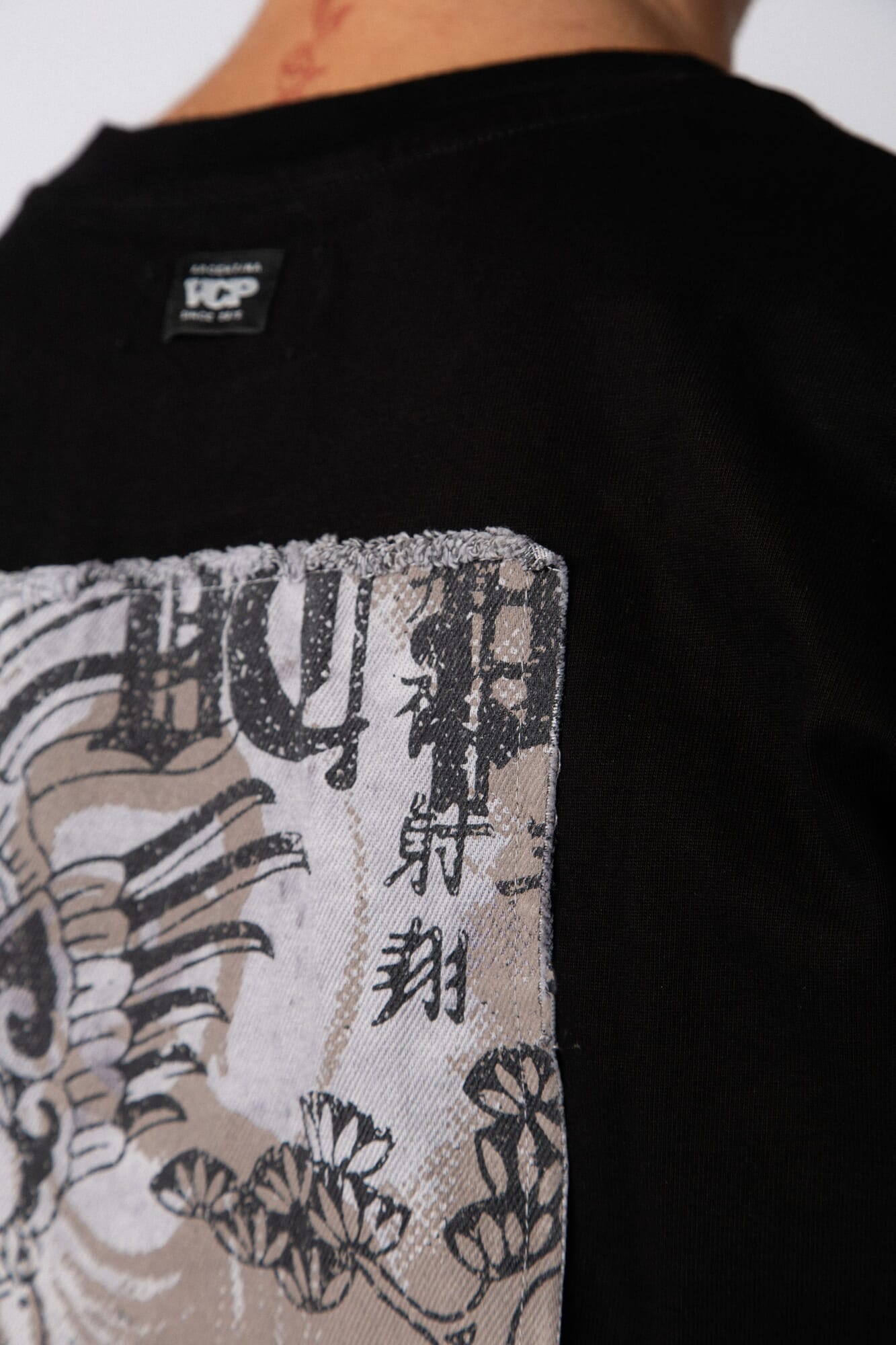 Remera Over GR Asana