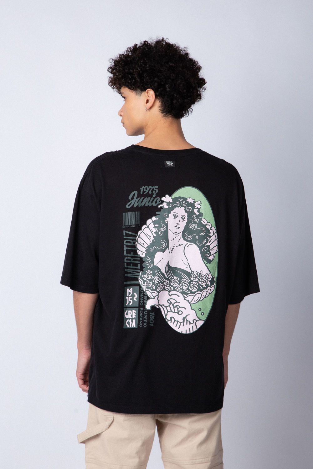Remera Over Taz Lujuria