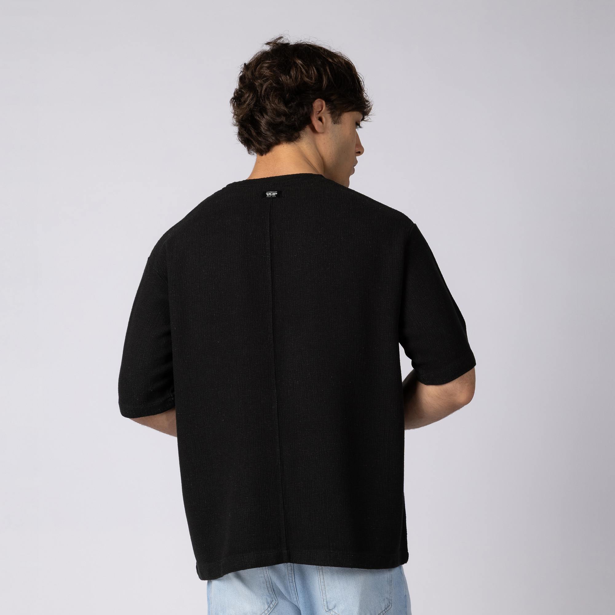 Remera Over Lino Rivo - PRE VENTA
