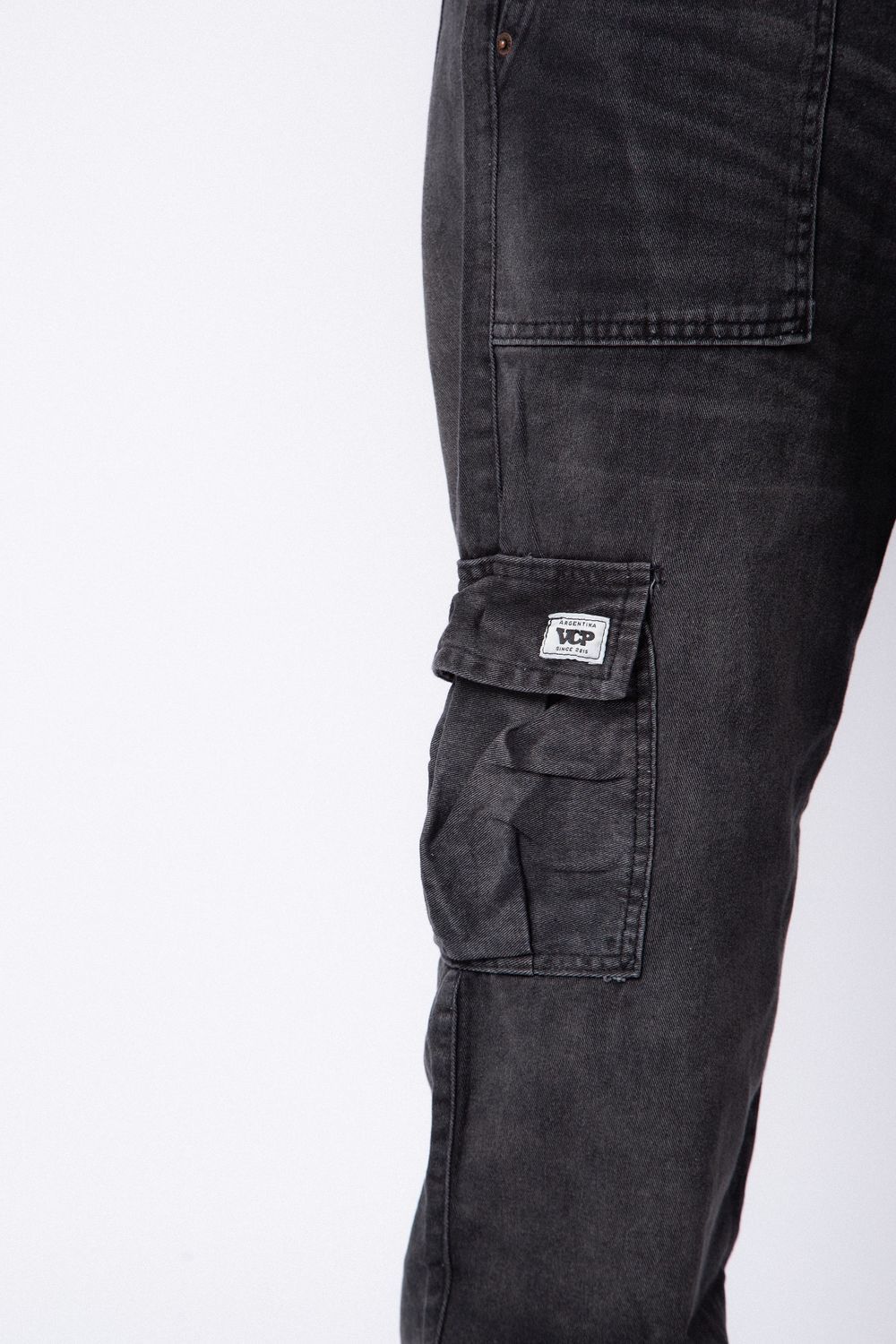 Jean Cargo Volt