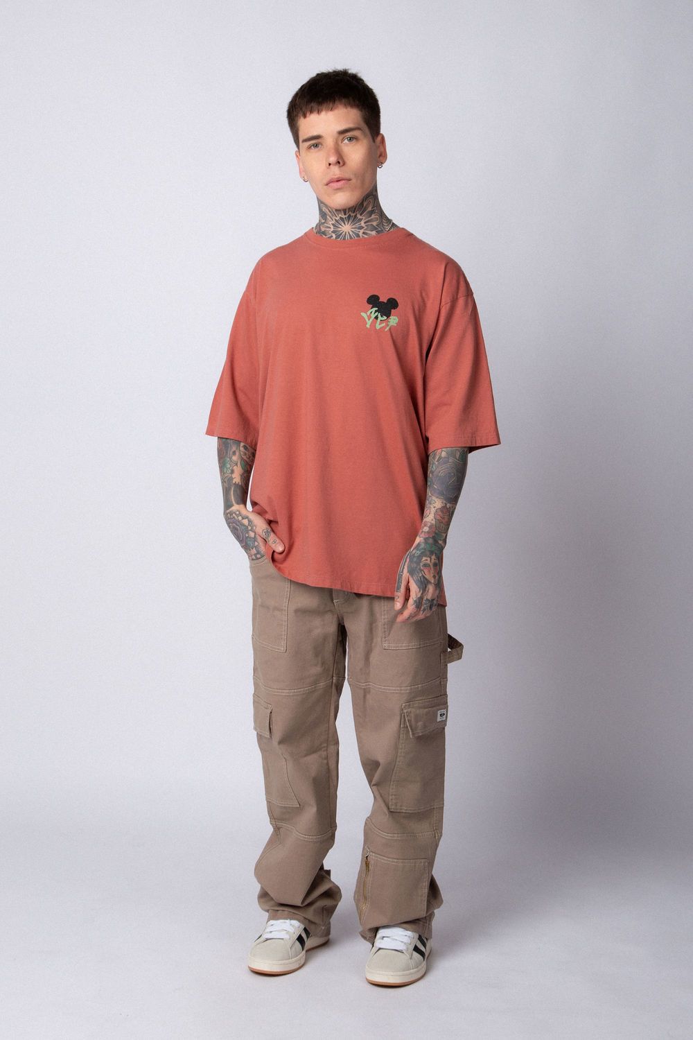 Remera Over Taz Mickey
