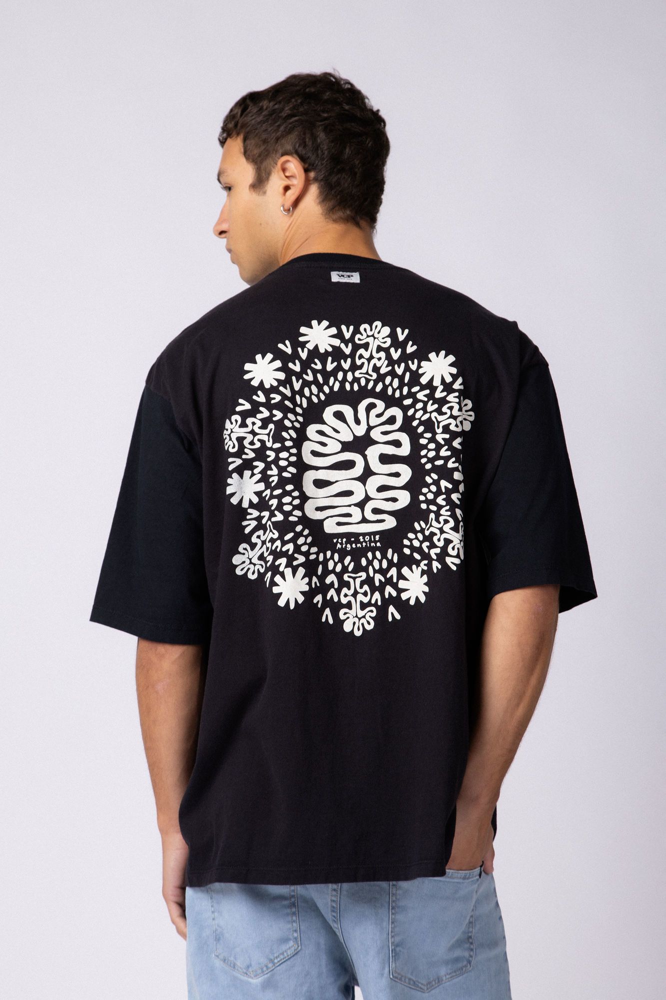 Remera Over Taz Arrecife